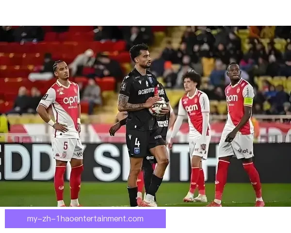 法甲焦点战两强防线稳固性全面对比与胜负关键解析表现走势分析 法甲焦点战两强防线稳固性全面对比与胜负关键解析表现走势分析